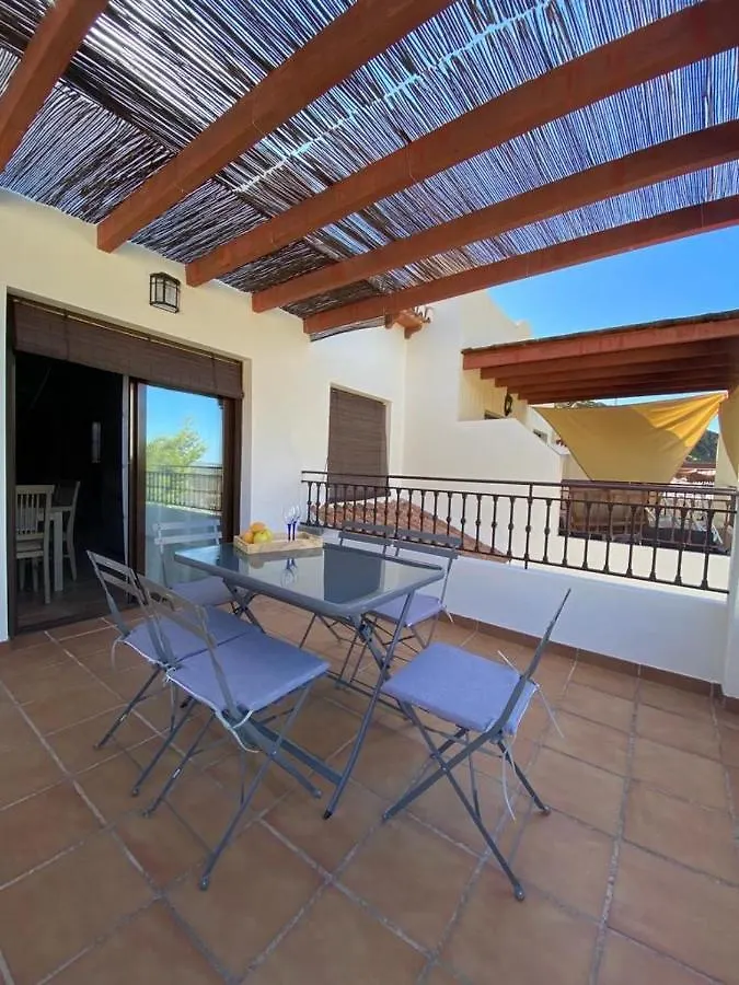 Casa Luna Lentegi